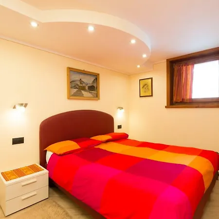 Baita Nicoletta Apartment Livigno