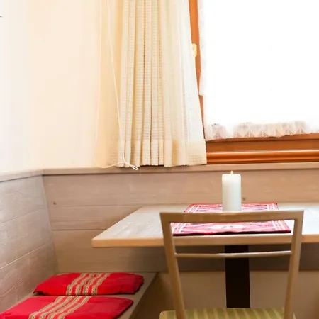 Baita Nicoletta Apartment Livigno